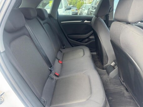 Audi A3 SPORTBACK TFSI SE TECHNIK 8