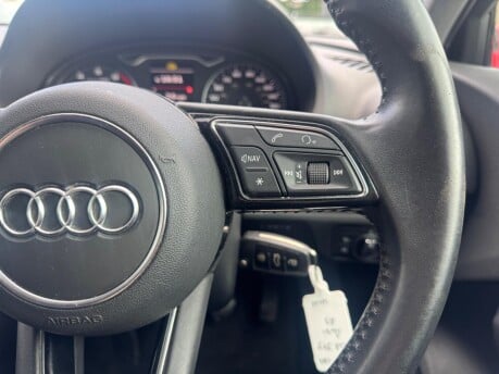 Audi A3 SPORTBACK TFSI SE TECHNIK 11