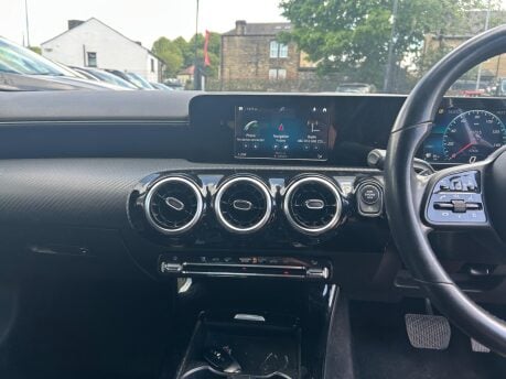 Mercedes-Benz A Class A 180 D SE 17