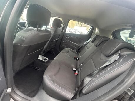 Renault Clio DYNAMIQUE NAV 8