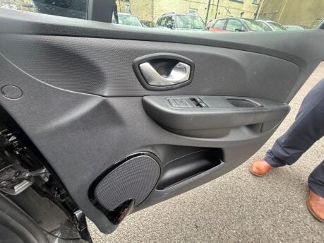 Renault Clio DYNAMIQUE NAV 12