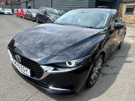 Mazda 3 GT SPORT MHEV 4