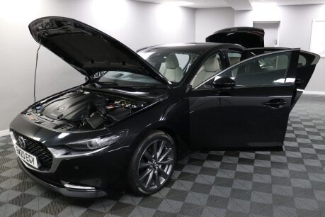 Mazda 3 GT SPORT MHEV 17