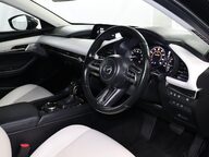 Mazda 3 GT SPORT MHEV 4