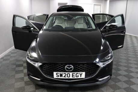 Mazda 3 GT SPORT MHEV 8