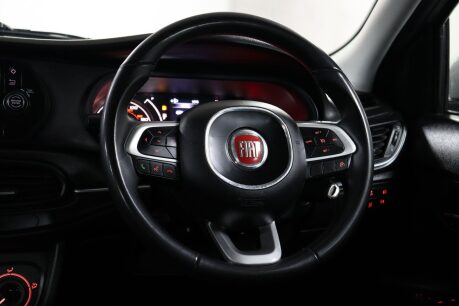 Fiat Tipo EASY PLUS 43