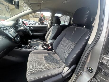 Nissan Pulsar N-TEC DIG-T 17