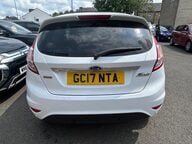 Ford Fiesta TITANIUM 6