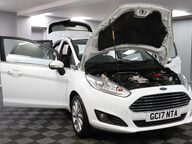 Ford Fiesta TITANIUM 16