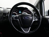 Ford Fiesta TITANIUM 44