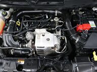Ford Fiesta TITANIUM 43