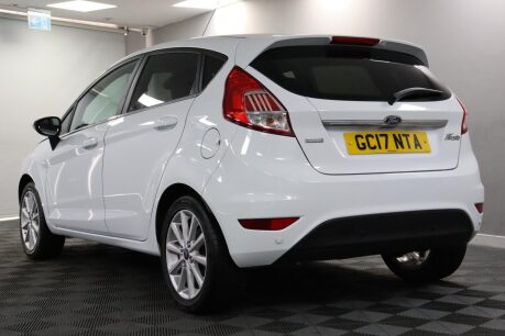 Ford Fiesta TITANIUM 23