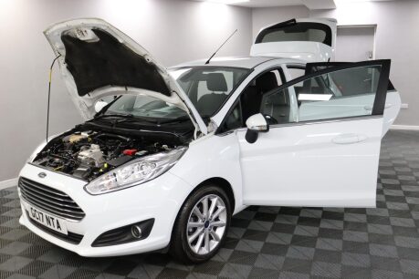 Ford Fiesta TITANIUM 17