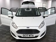 Ford Fiesta TITANIUM 8