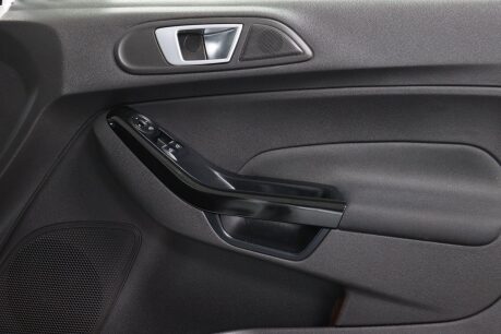 Ford Fiesta TITANIUM 37