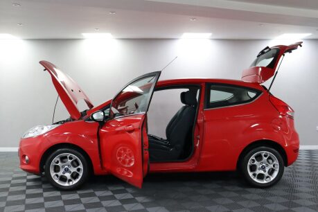Ford Fiesta ZETEC 4