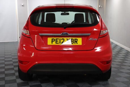 Ford Fiesta ZETEC 8