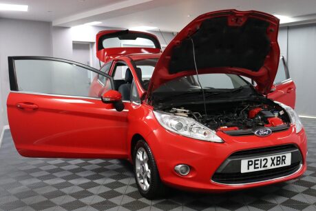 Ford Fiesta ZETEC 15