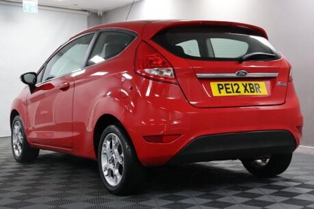 Ford Fiesta ZETEC 22
