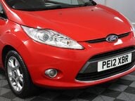 Ford Fiesta ZETEC 26