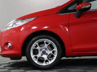 Ford Fiesta ZETEC 27