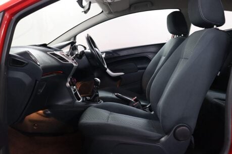 Ford Fiesta ZETEC 40