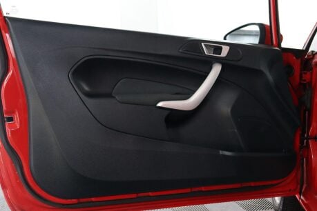Ford Fiesta ZETEC 41