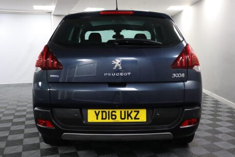 Peugeot 3008 BLUE HDI S/S ALLURE 8