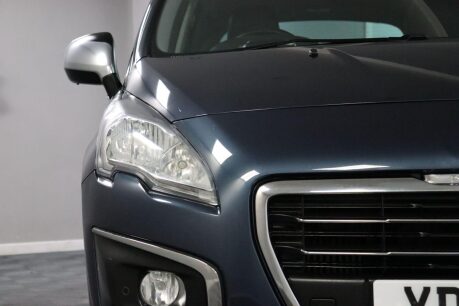 Peugeot 3008 BLUE HDI S/S ALLURE 25