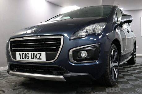 Peugeot 3008 BLUE HDI S/S ALLURE 28