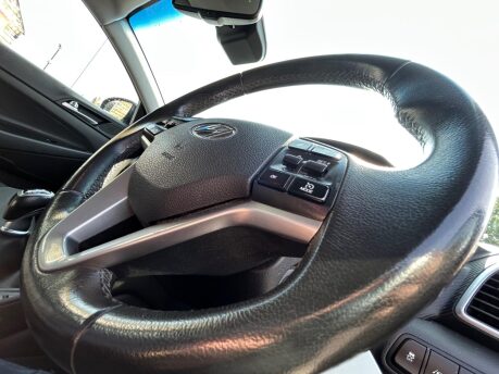 Hyundai TUCSON GDI SE NAV 16