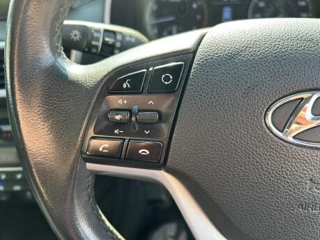 Hyundai TUCSON GDI SE NAV 11