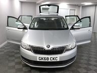 Skoda Rapid Spaceback SPACEBACK S TSI 8
