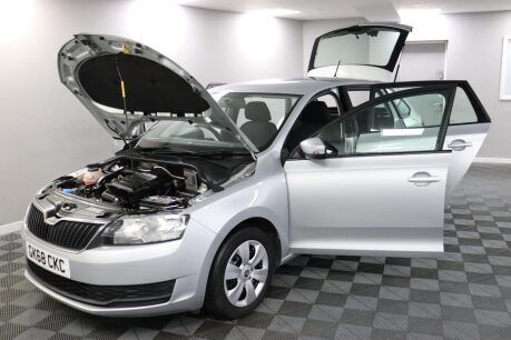 Skoda Rapid Spaceback SPACEBACK S TSI 17