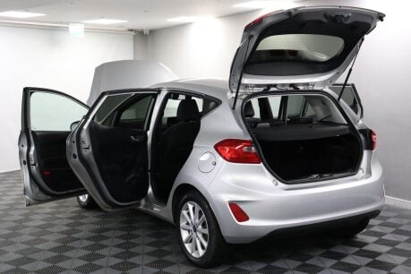 Ford Fiesta TITANIUM 15