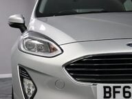 Ford Fiesta TITANIUM 41