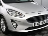 Ford Fiesta TITANIUM 8