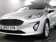 Ford Fiesta TITANIUM 13
