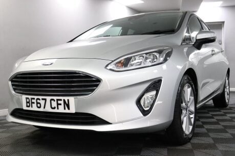 Ford Fiesta TITANIUM 13