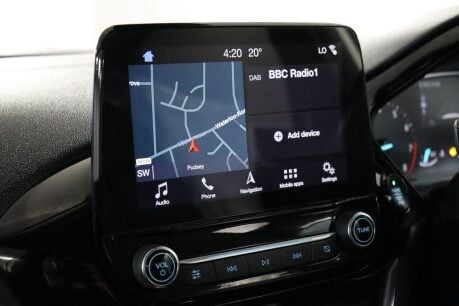 Ford Fiesta TITANIUM 32