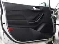 Ford Fiesta TITANIUM 26