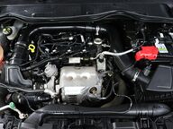 Ford Fiesta TITANIUM 27