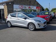 Ford Fiesta TITANIUM 4