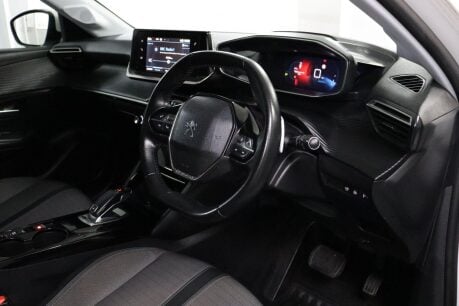 Peugeot 208 PURETECH ALLURE S/S 3