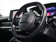 Peugeot 208 PURETECH ALLURE S/S 12