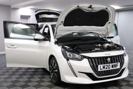 Peugeot 208 PURETECH ALLURE S/S 15