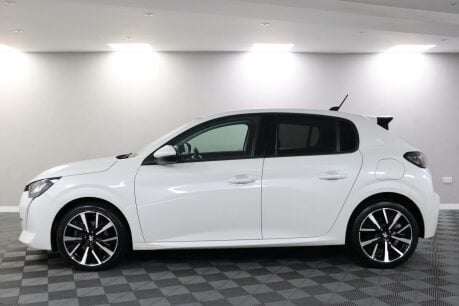 Peugeot 208 PURETECH ALLURE S/S 18