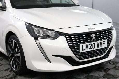 Peugeot 208 PURETECH ALLURE S/S 26