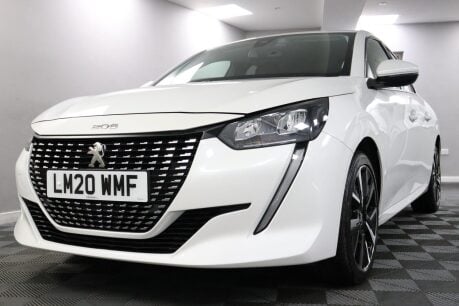 Peugeot 208 PURETECH ALLURE S/S 28