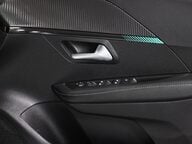 Peugeot 208 PURETECH ALLURE S/S 36